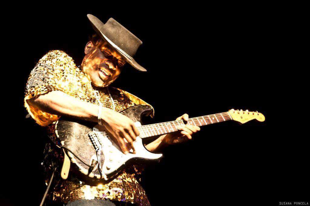 Carvin Jones